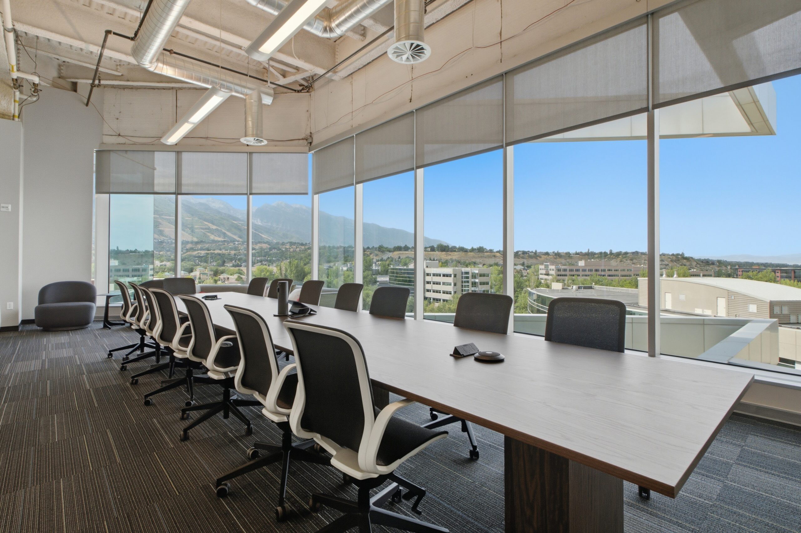 Circulation designed to connect teams across the floor