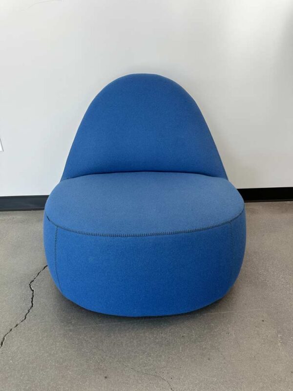 Bernhardt Mitt Blue - Image 3