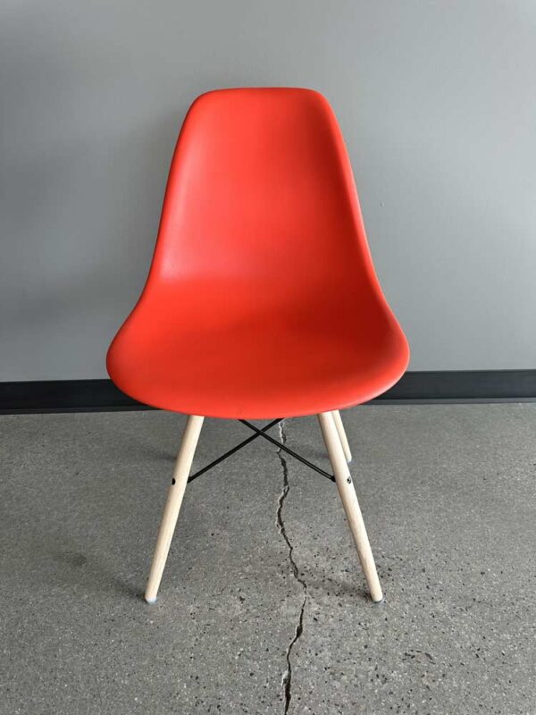 Herman Miller Eames Plastic Side - Image 2