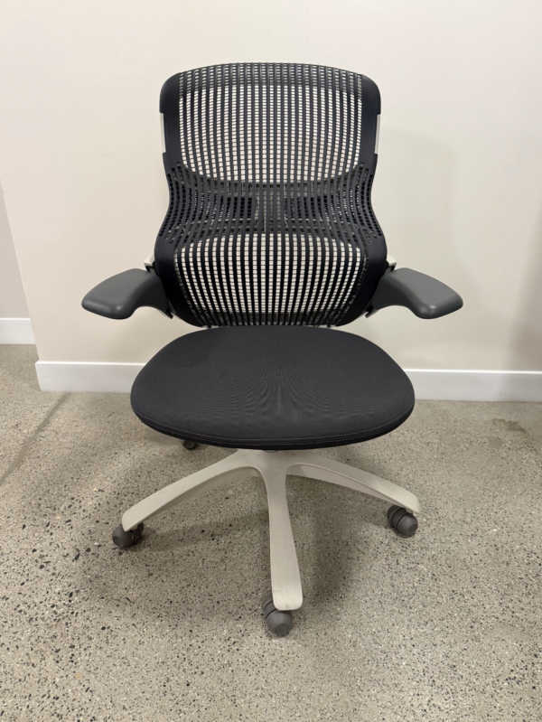 Knoll Generation Task Chair