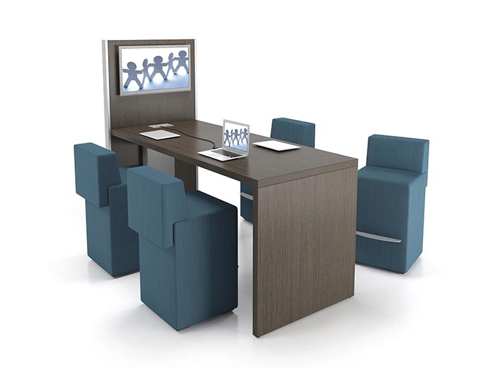 Executive Office Chairs and Desks